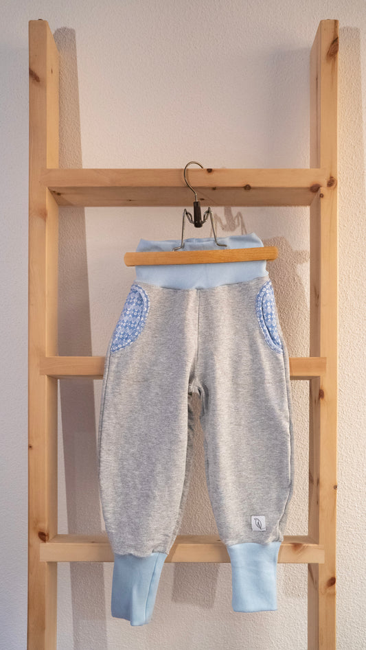Pantaloni con tasche 98-104