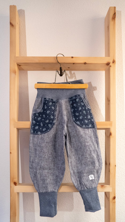Pantaloni con tasche 98-104