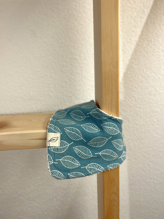 Lätzli und Sabbertuch dreieckig Grösse verstellbar