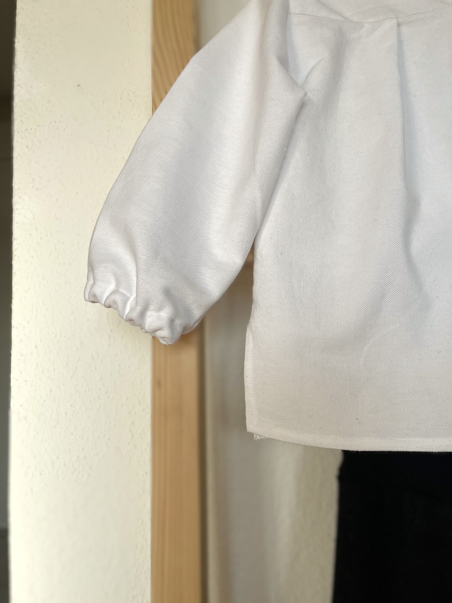 Camicia bianca ricamata 2-3 anni