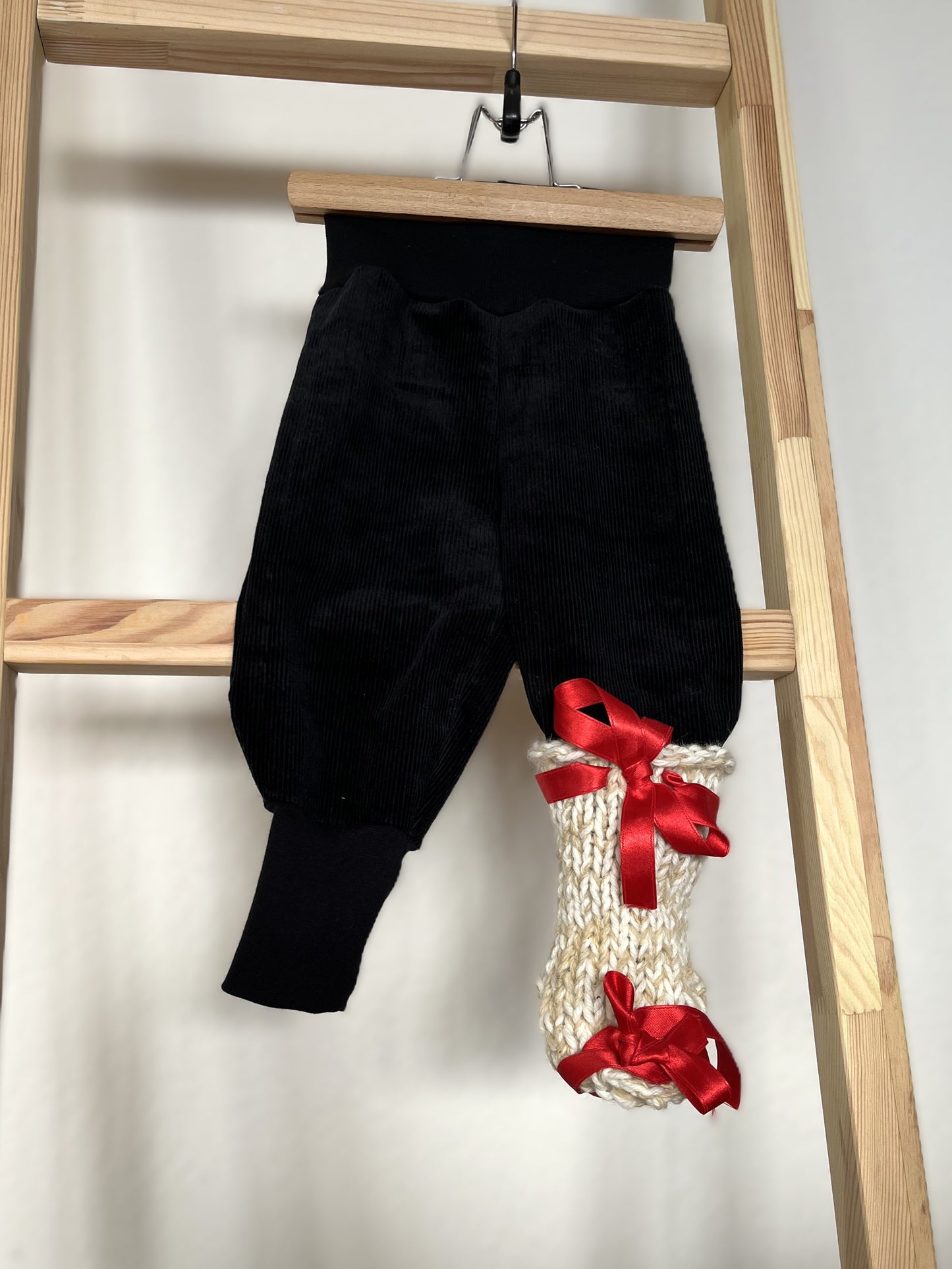Cordstoff Hosen Grosse 74-80
