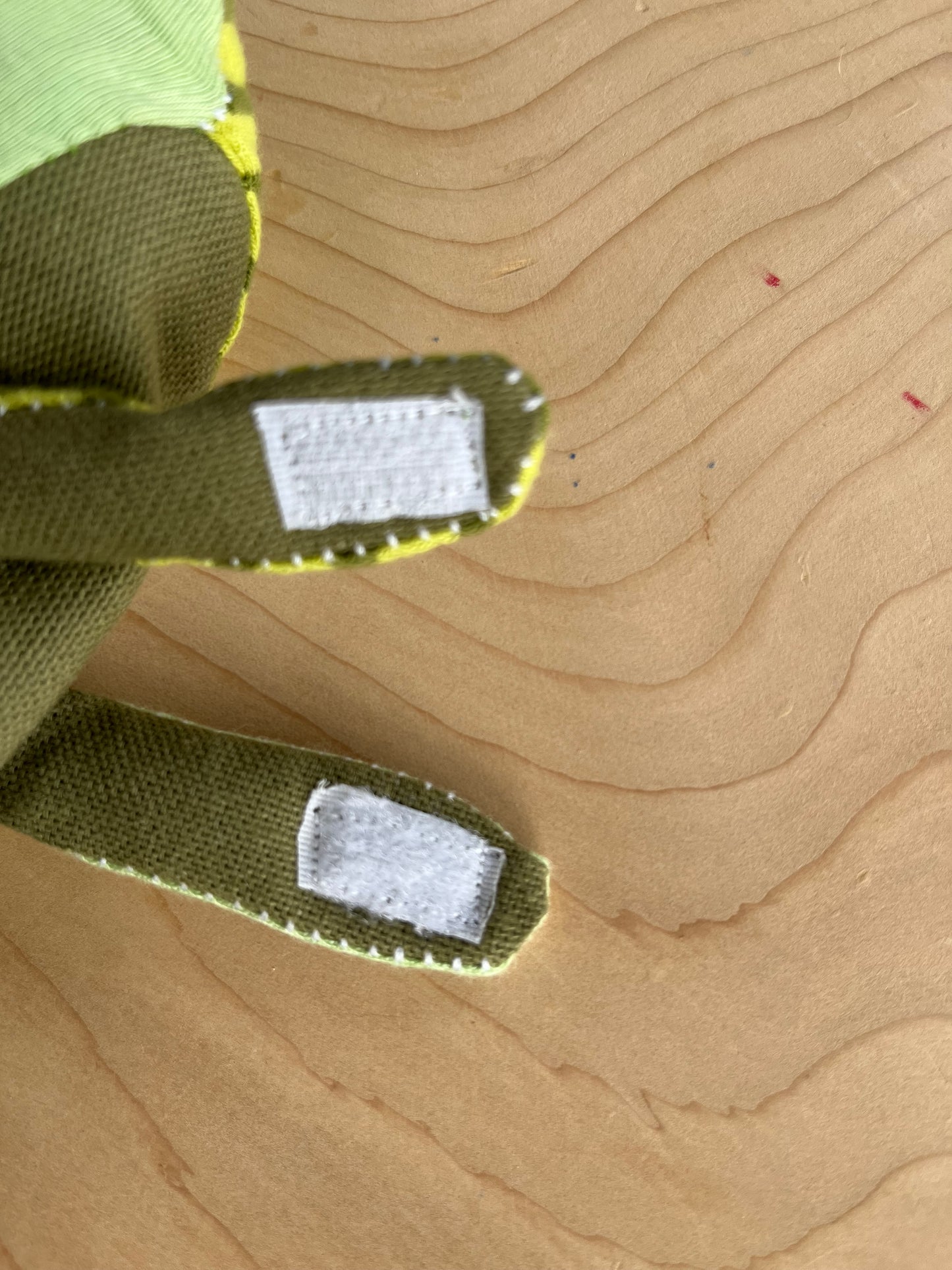 Stofftiere Chamäleon mit Klettbeinen