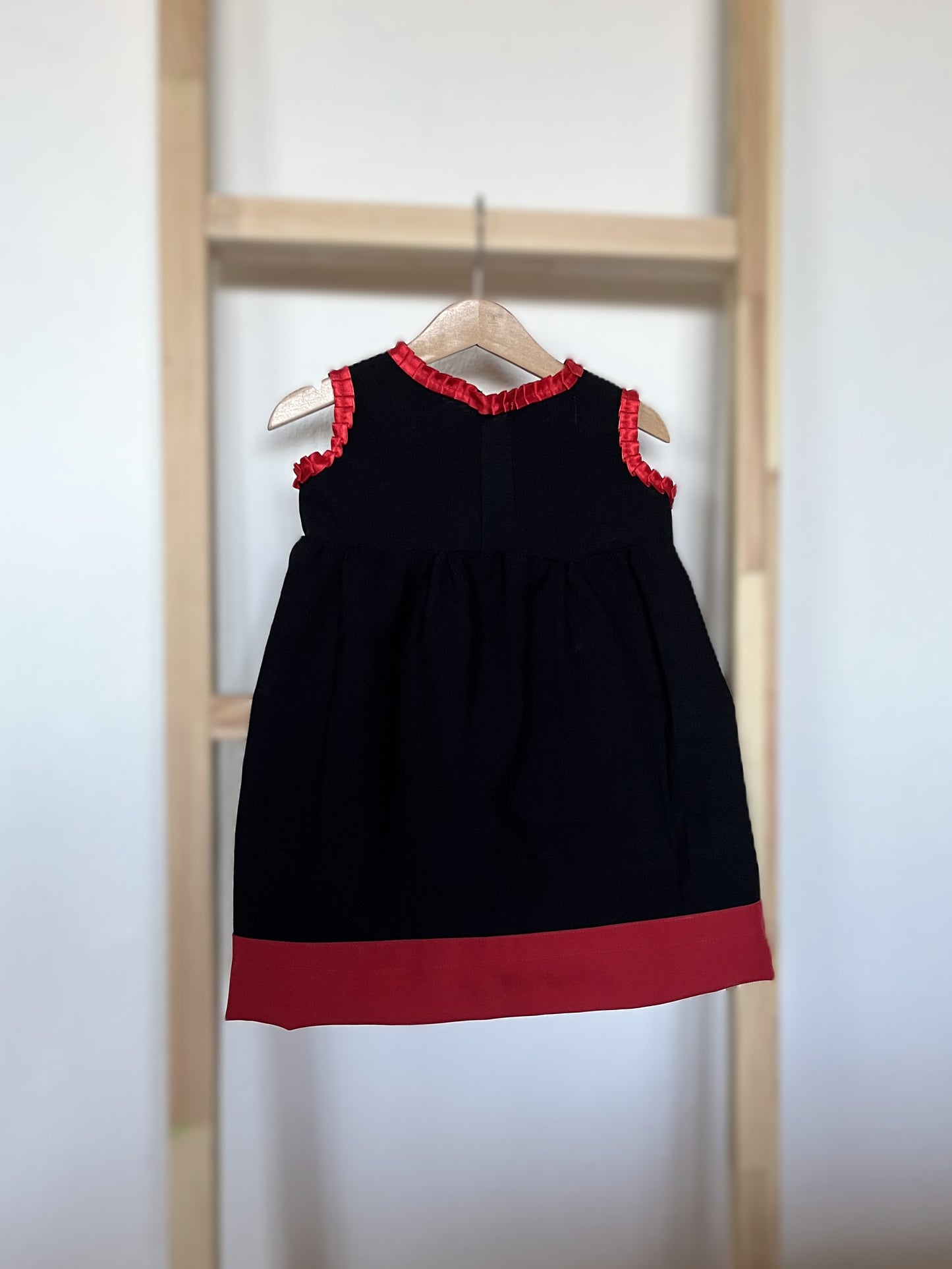 trakt kleid Mädchen 64- 98